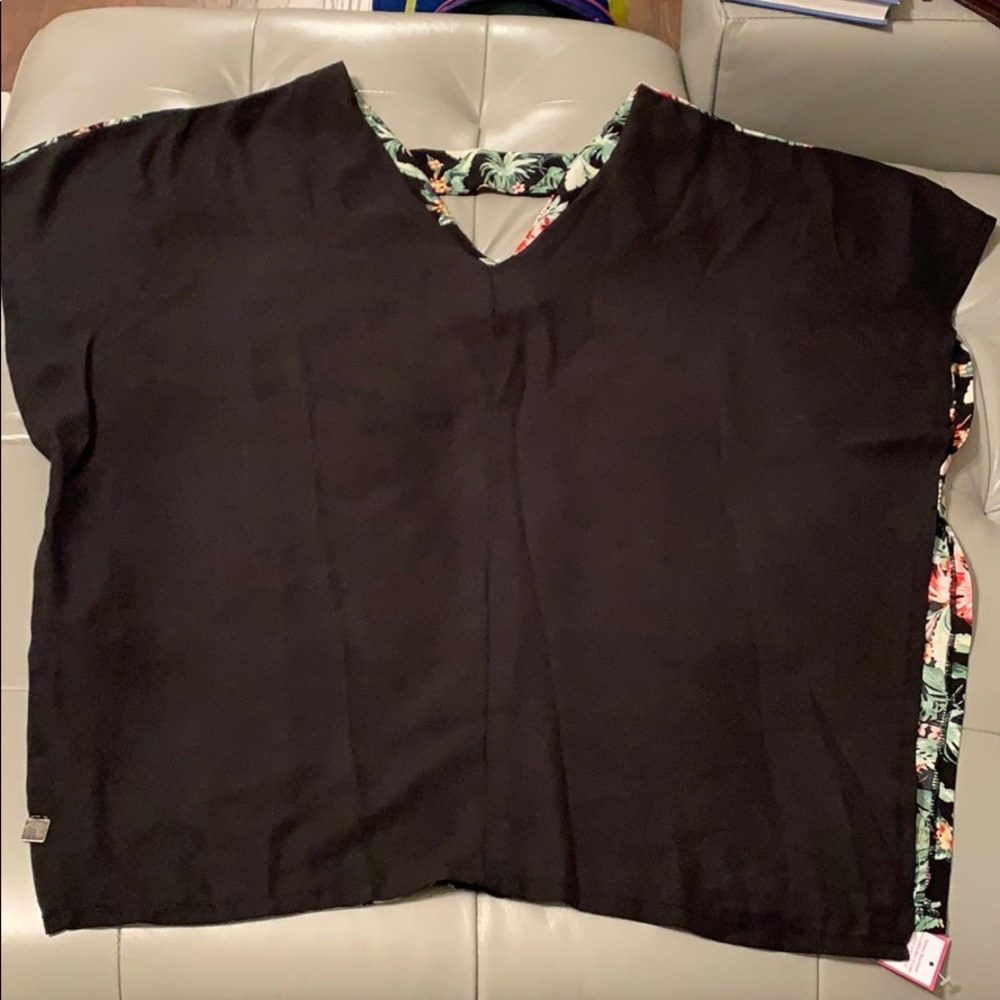 Palmera beach wear cover up